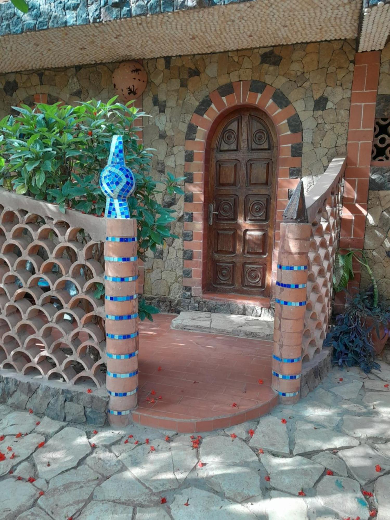 Hotel Sobo Bade à Toubab Dialo Extérieur photo